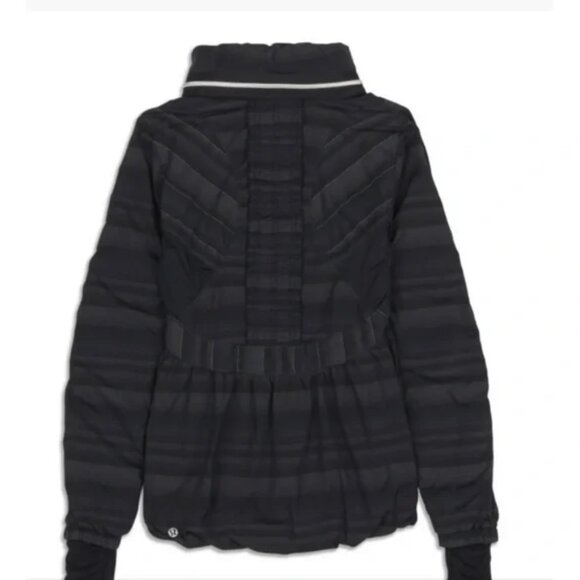 Lululemon Run Hustle Jacket In Multi Poncho Stripe Black Rare Running 6 - Picture 2 of 10